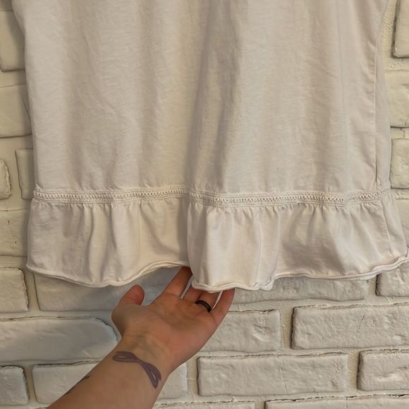 Abercrombie and Fitch ruffled relaxed fit tank top size small - Picture 5 of 8